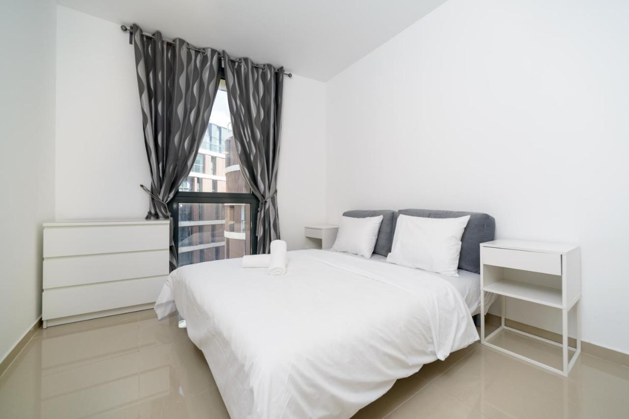 3 Ma'On - By Beach Apartments Tlv Тель-Авів Екстер'єр фото